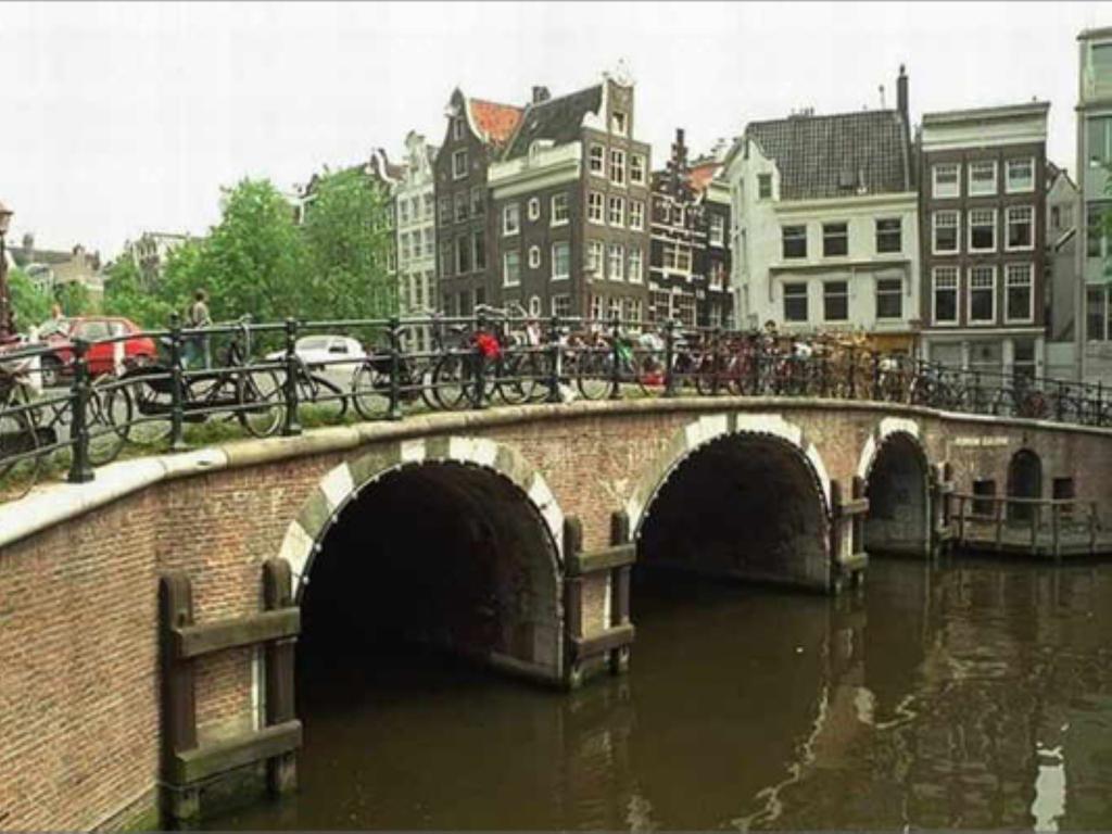 Lovely Canal Apartment Amsterdam Exterior foto